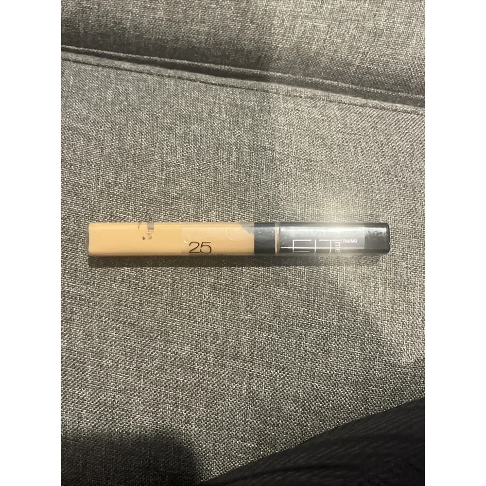 Maybelline Fit Me! Concealer 0.23fl.oz./6.8ml 25 Medium 25